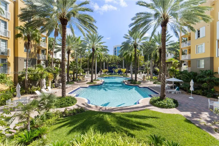 Courts at South Beach #10020 image #32