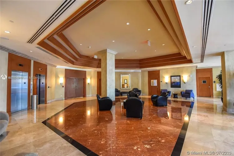 360 Condo #PH3 image #17