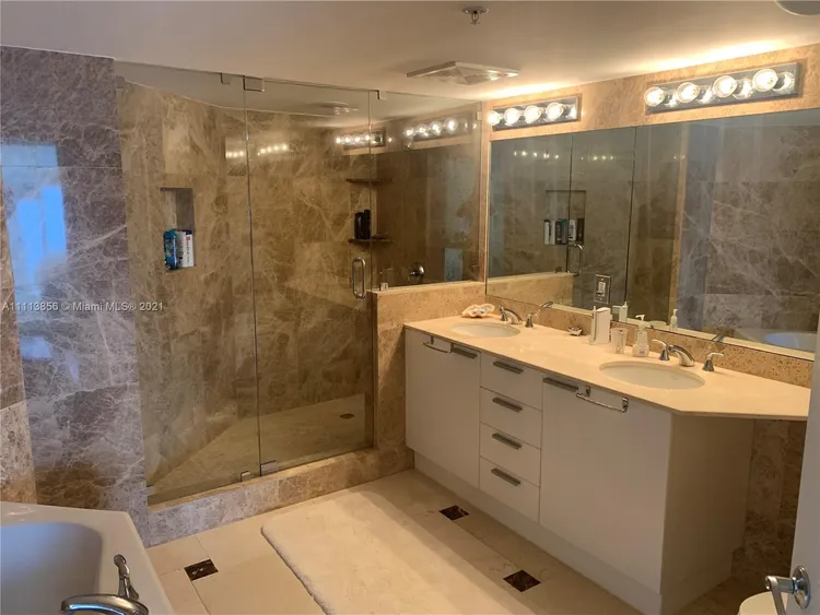 La Perla #3202 image #11