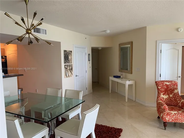 La Perla #3202 image #8