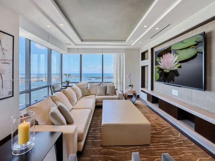 The Four Seasons Residences #PH1 image #37