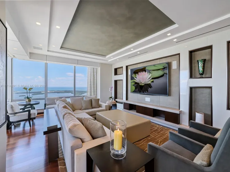 The Four Seasons Residences #PH1 image #38