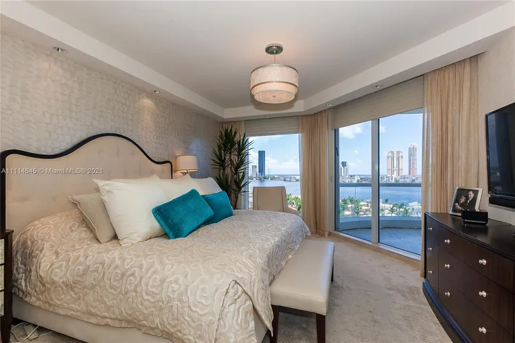 Bella Mare #1105 image #16