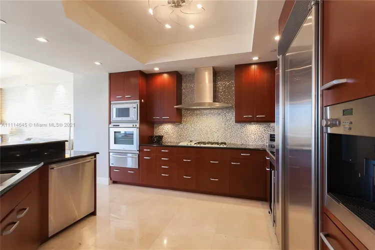 Bella Mare #1105 image #8