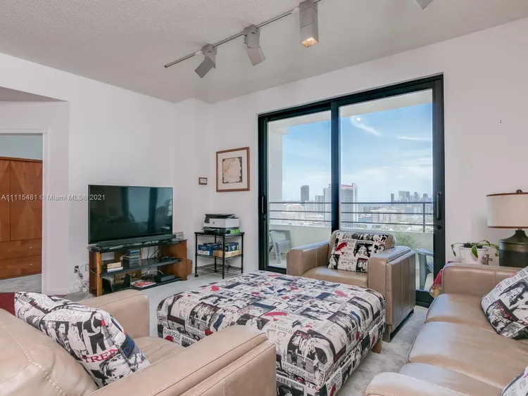 Olympus Towers and Marina #2501 image #15