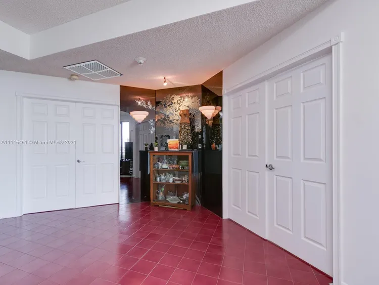 Olympus Towers and Marina #2501 image #17