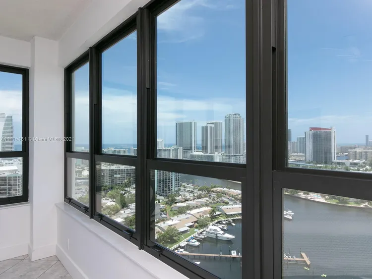 Olympus Towers and Marina #2501 image #22