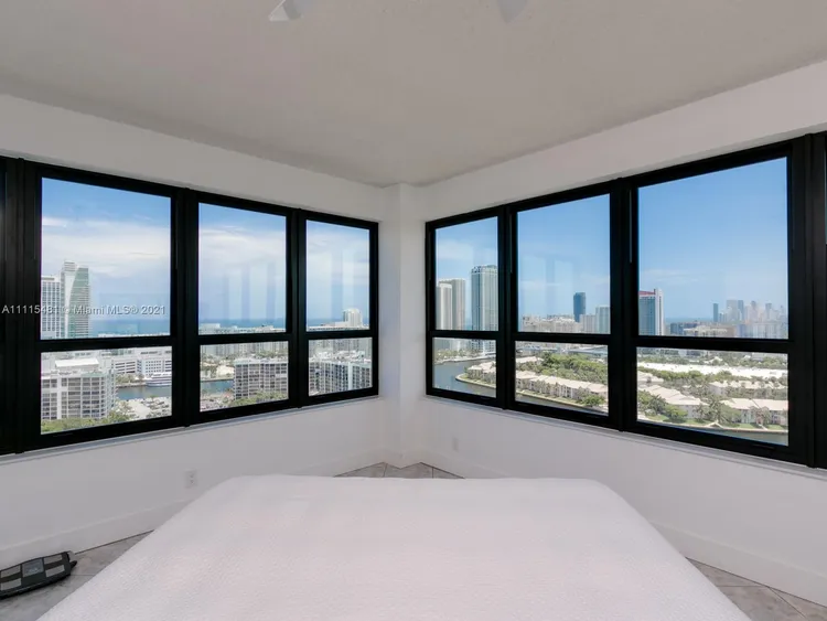 Olympus Towers and Marina #2501 image #23