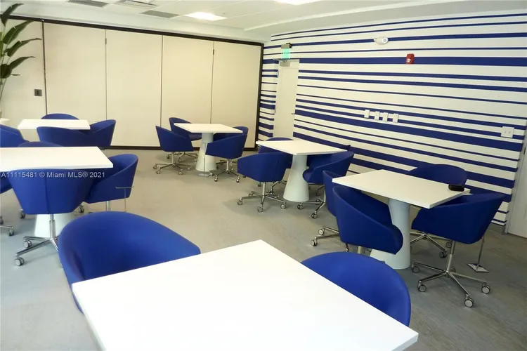 Olympus Towers and Marina #2501 image #36