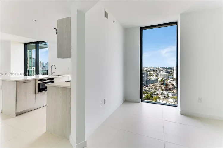 Paraiso Bayviews #3008 image #7