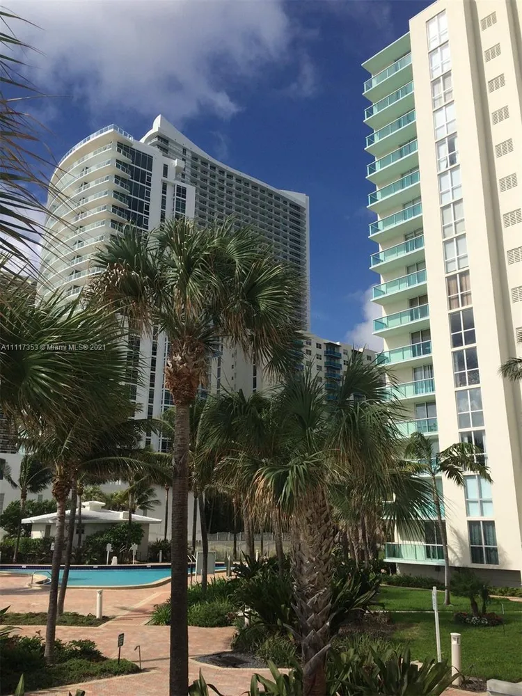 The Tides On Hollywood Beach #4U image #15