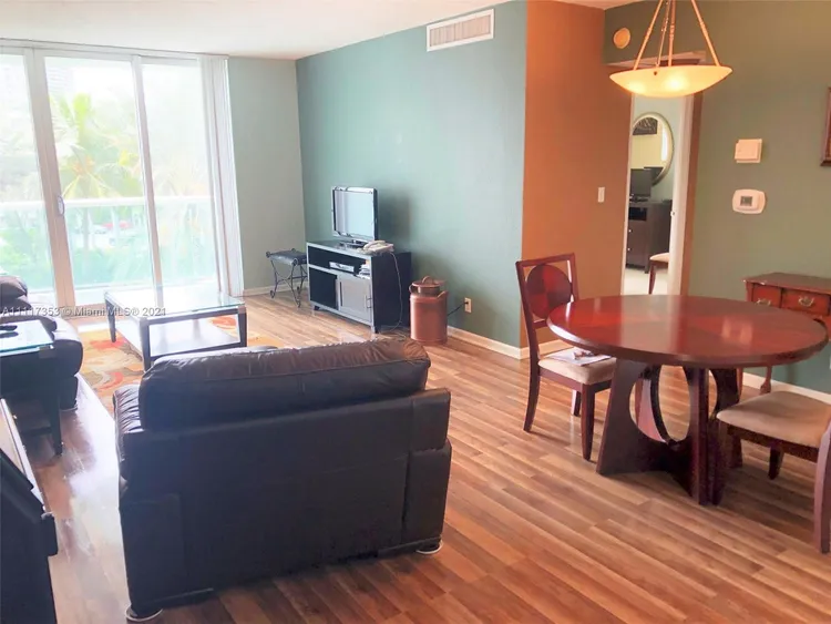 The Tides On Hollywood Beach #4U image #6