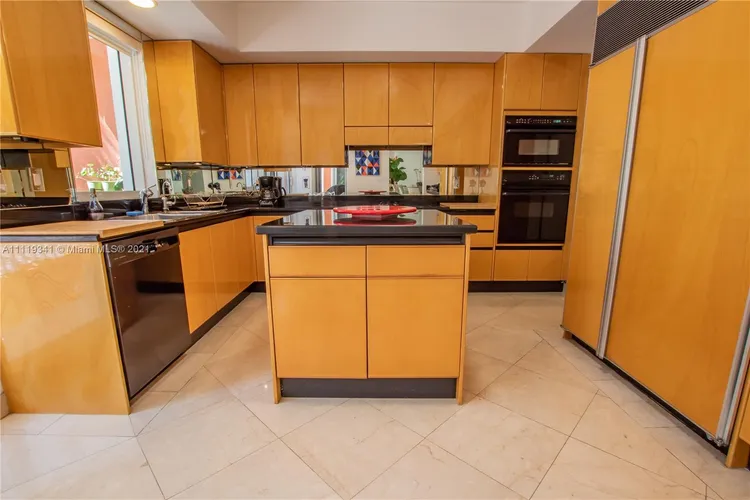 Ocean Club - Club Tower Two #301 image #21