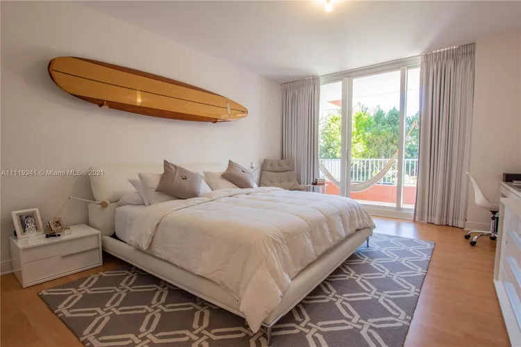 Ocean Club - Club Tower Two #301 image #23