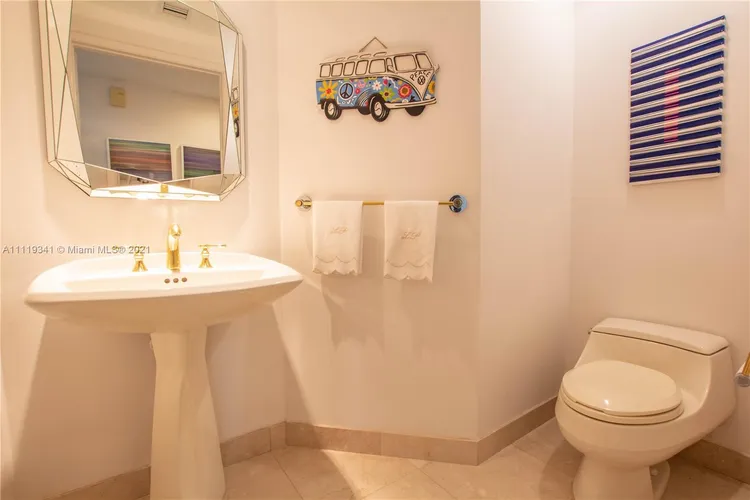 Ocean Club - Club Tower Two #301 image #31