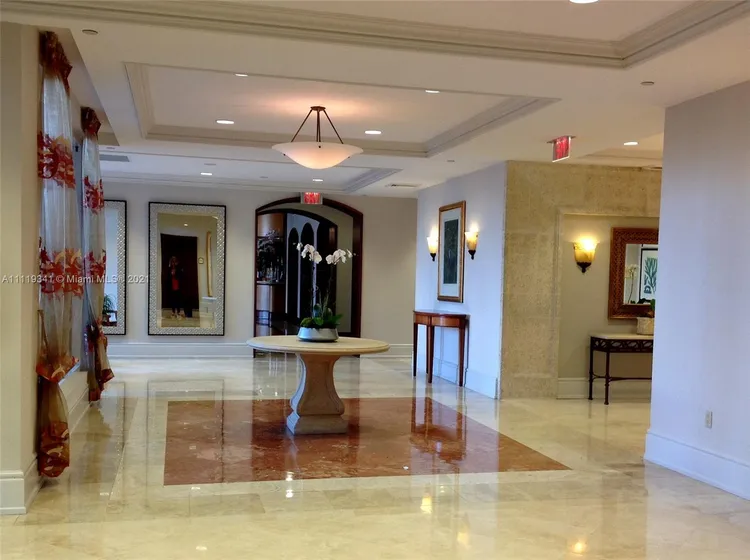 Ocean Club - Club Tower Two #301 image #34