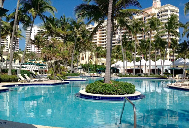 Ocean Club - Club Tower Two #301 image #40