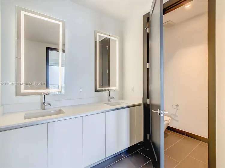 Muze at Met #PH2 image #20