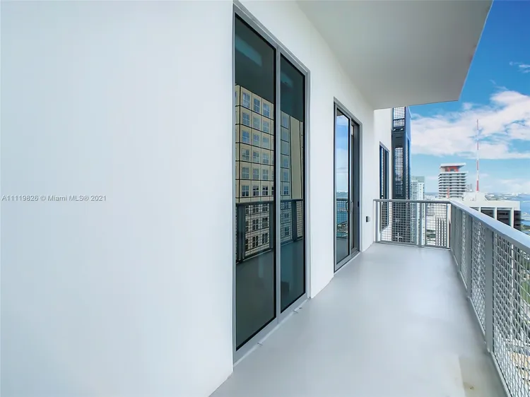 Muze at Met #PH2 image #32