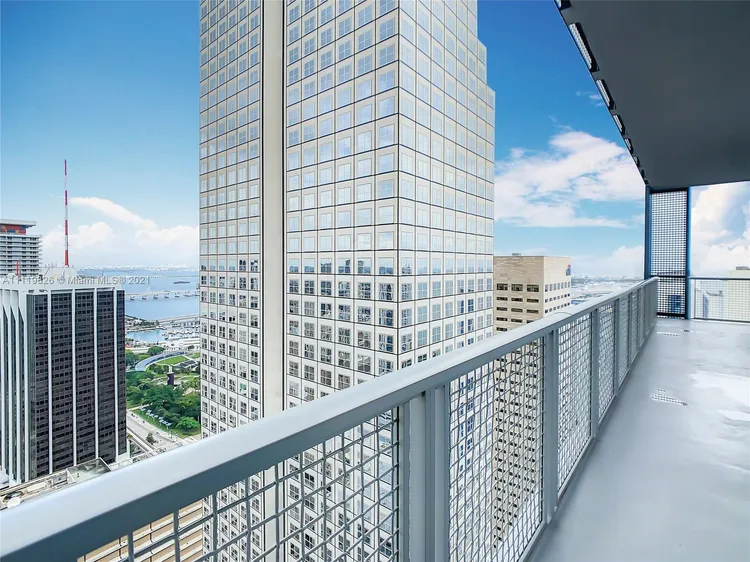 Muze at Met #PH2 image #37