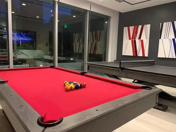 Muze at Met #PH2 image #43