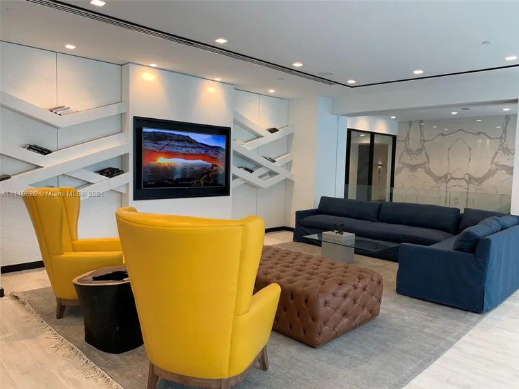 Muze at Met #PH2 image #49