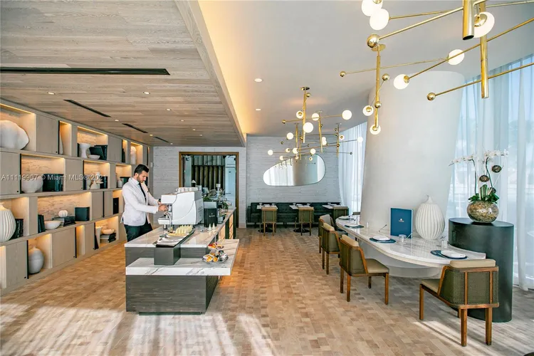 Turnberry Ocean Club Residences #401 image #22