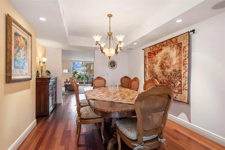 Ocean Club -  Lake Tower #406 image #8