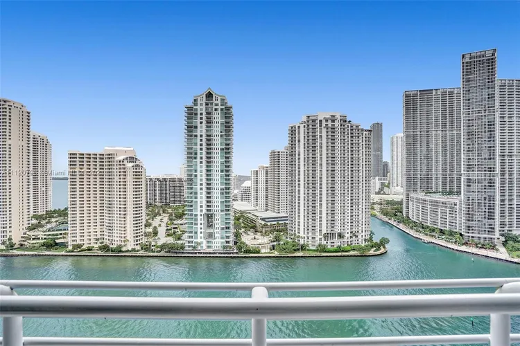 One Miami #2519 image #22