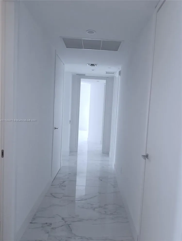 Brickell House #4101 image #18