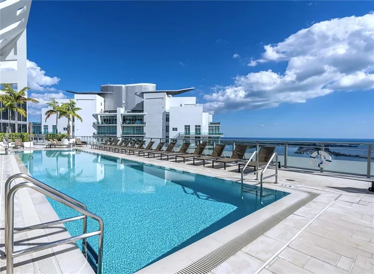 Brickell House #4101 image #21