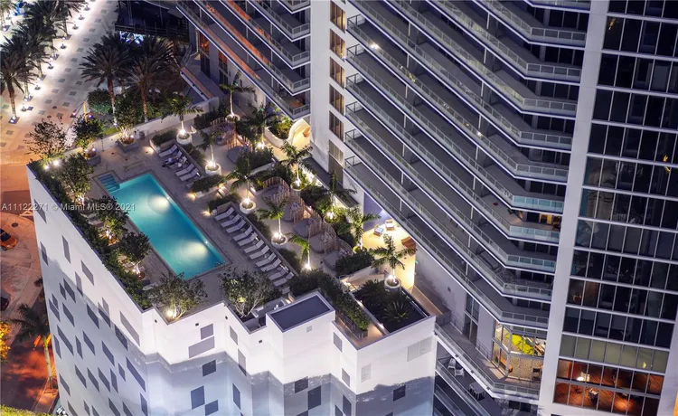 Brickell House #4101 image #35