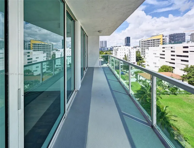 Moon Bay #802 image #7