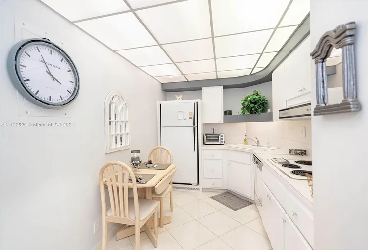 Coral Ridge Towers #1702 image #20