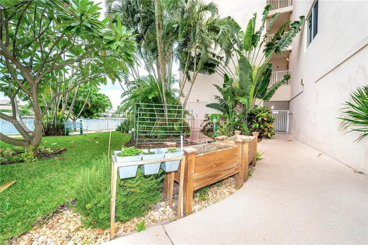 Coral Ridge Towers #1702 image #30