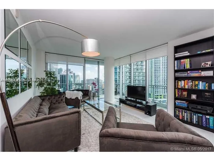 Mint #2405 image #12