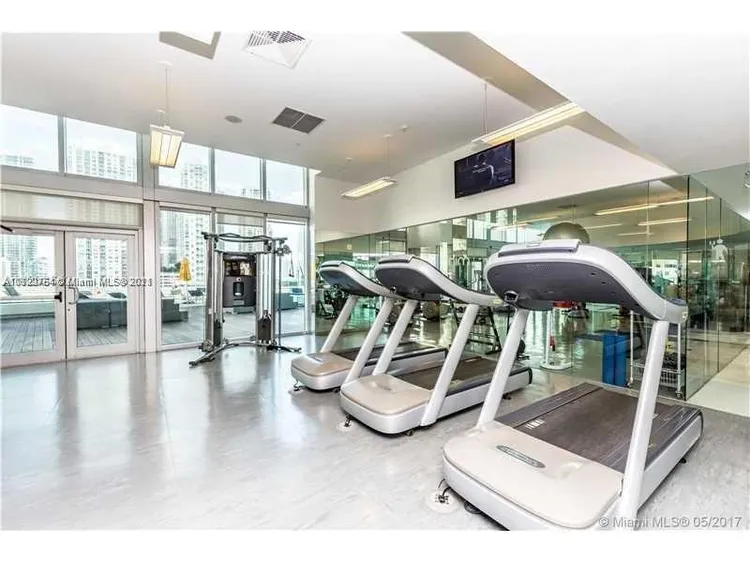 Mint #2405 image #34