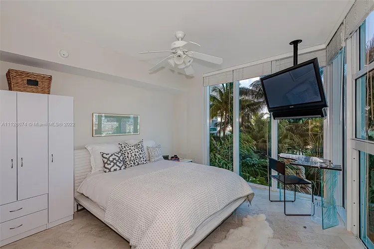 Murano at Portofino #608 image #15