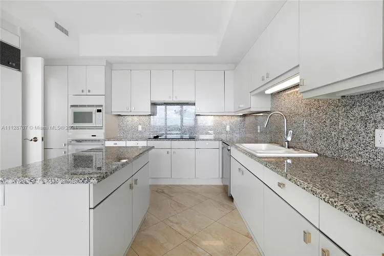 Palace at Bal Harbour #12A image #13