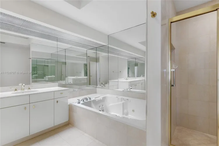 Palace at Bal Harbour #12A image #17