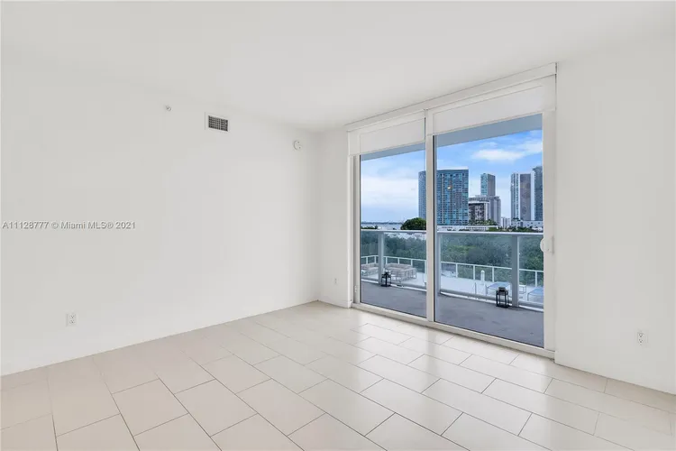 Baltus House #818 image #22