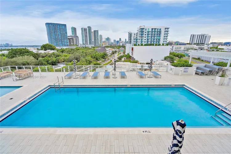 Baltus House #818 image #25