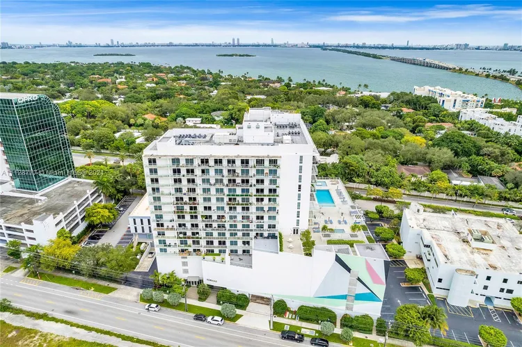 Baltus House #818 image #37