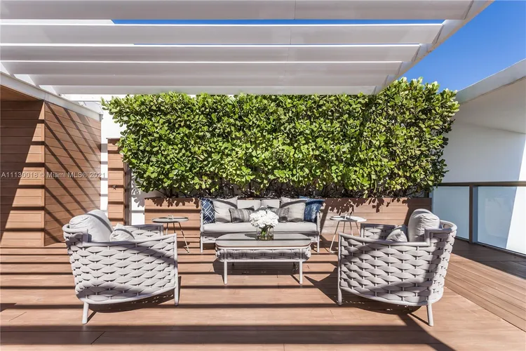 W South Beach #UPH1 image #27