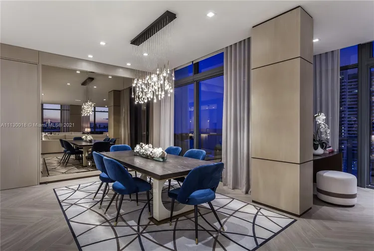 W South Beach #UPH1 image #7