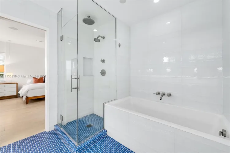 Belle Towers #3C image #8