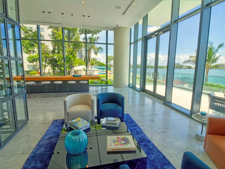 One Paraiso #2201 image #14