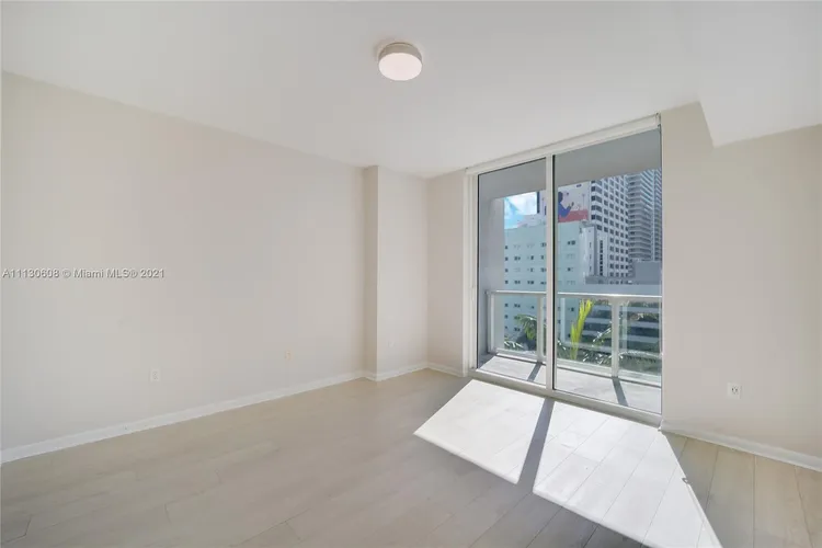 Vizcayne North Tower #1207 image #6