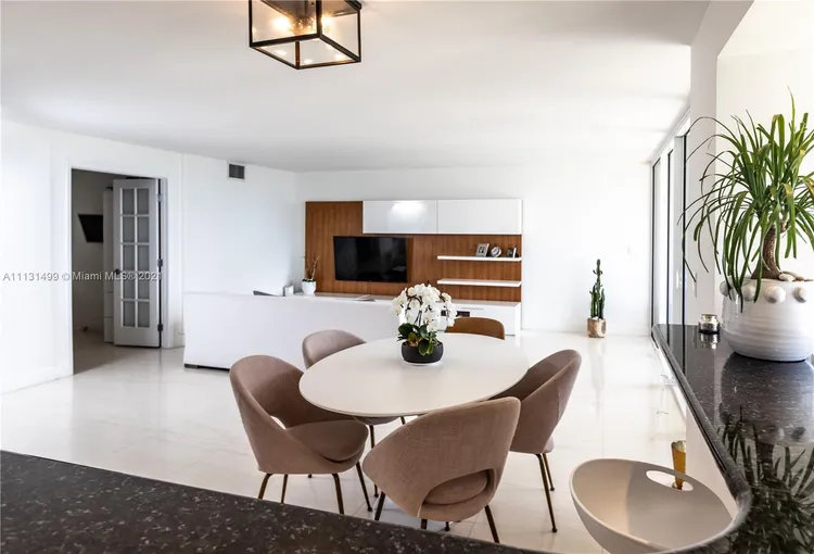 Casa del Mar #7F image #6