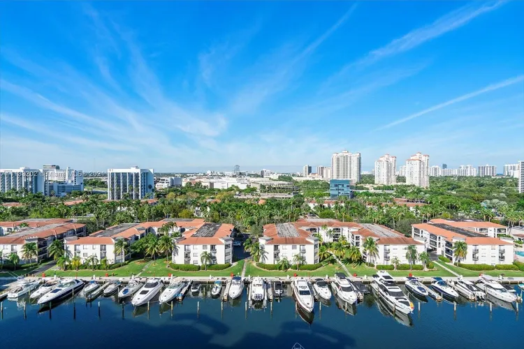 Uptown Marina Lofts #1115 image #24